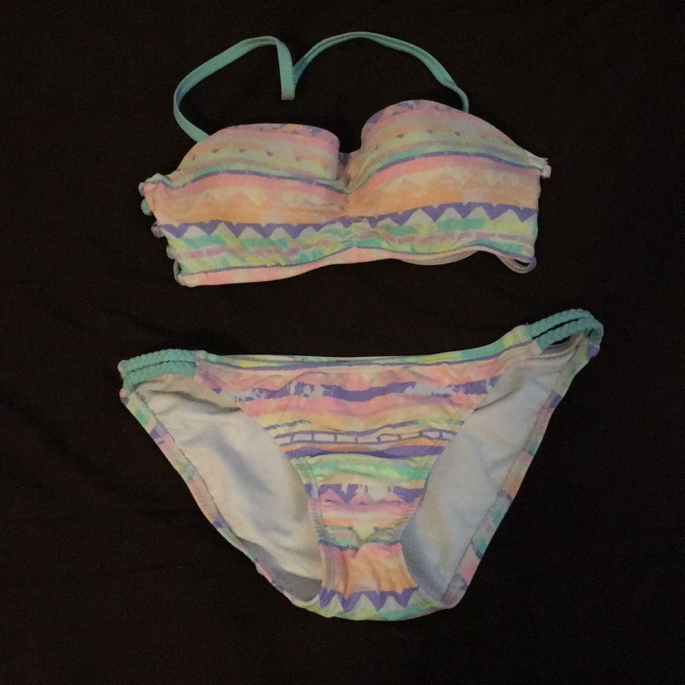 Pastel bikini